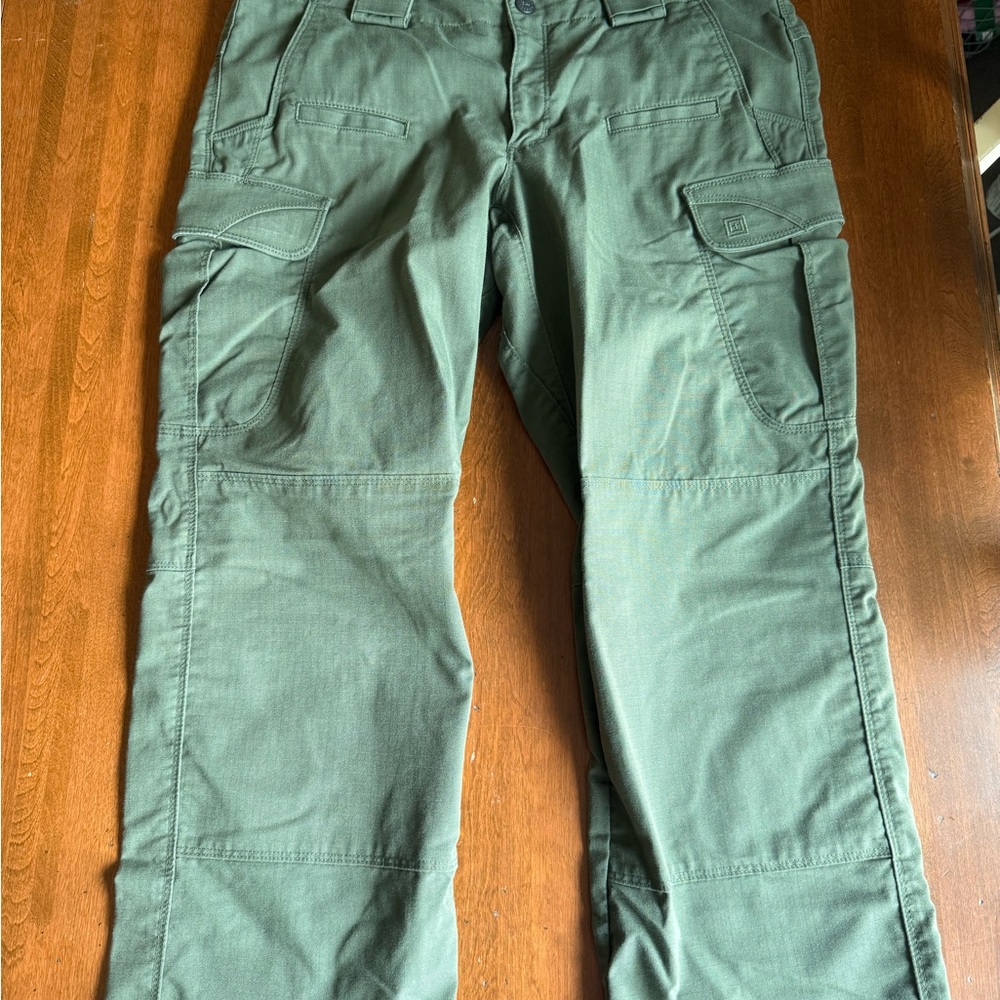 5.11 Tactical Cargo Pants - Picture 2 of 4